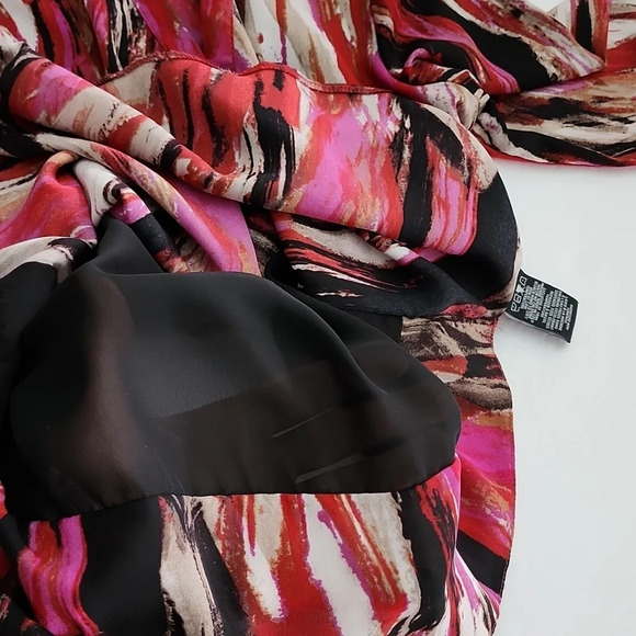 ⭐️3/ $30⭐️ Brody Myles Multi Pink Black 3/4 Length Sleeves V Neck Top Size M - Picture 9 of 13